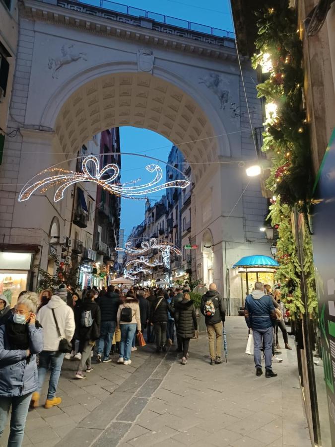 Ponte Di Chiaia Hotell Neapel Exteriör bild